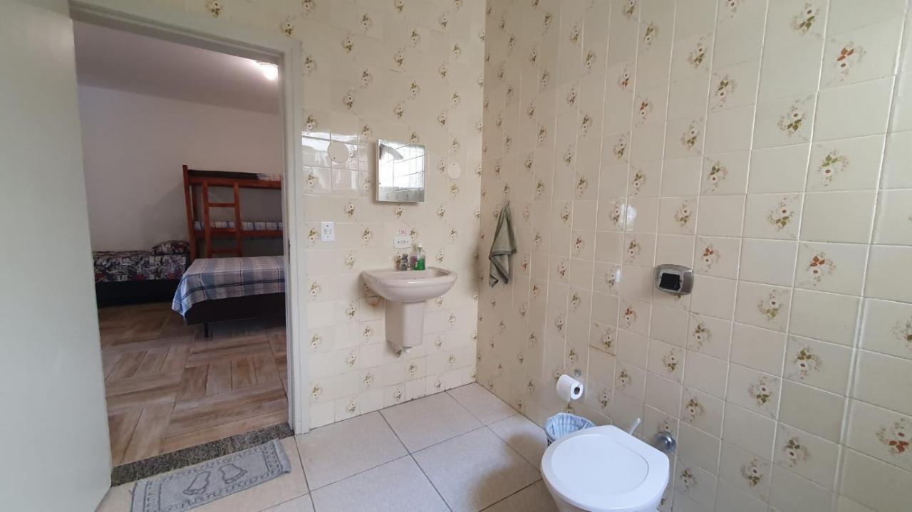 Albergue Econômica Flor De Maria Caraguatatuba